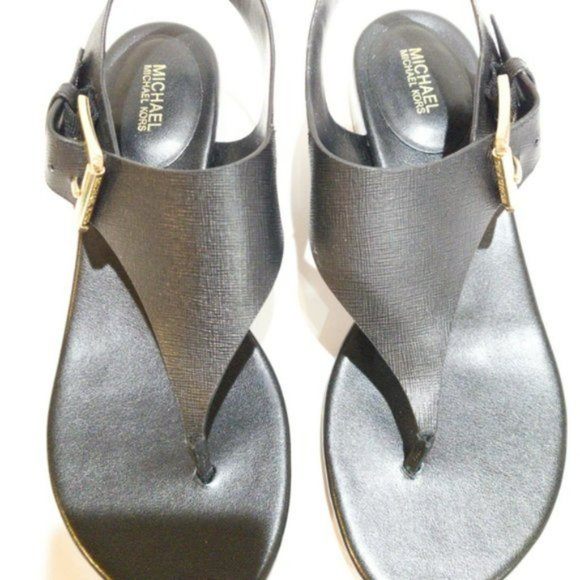 Michael Kors London Thong Block Heel Sandals - Picture 4 of 6